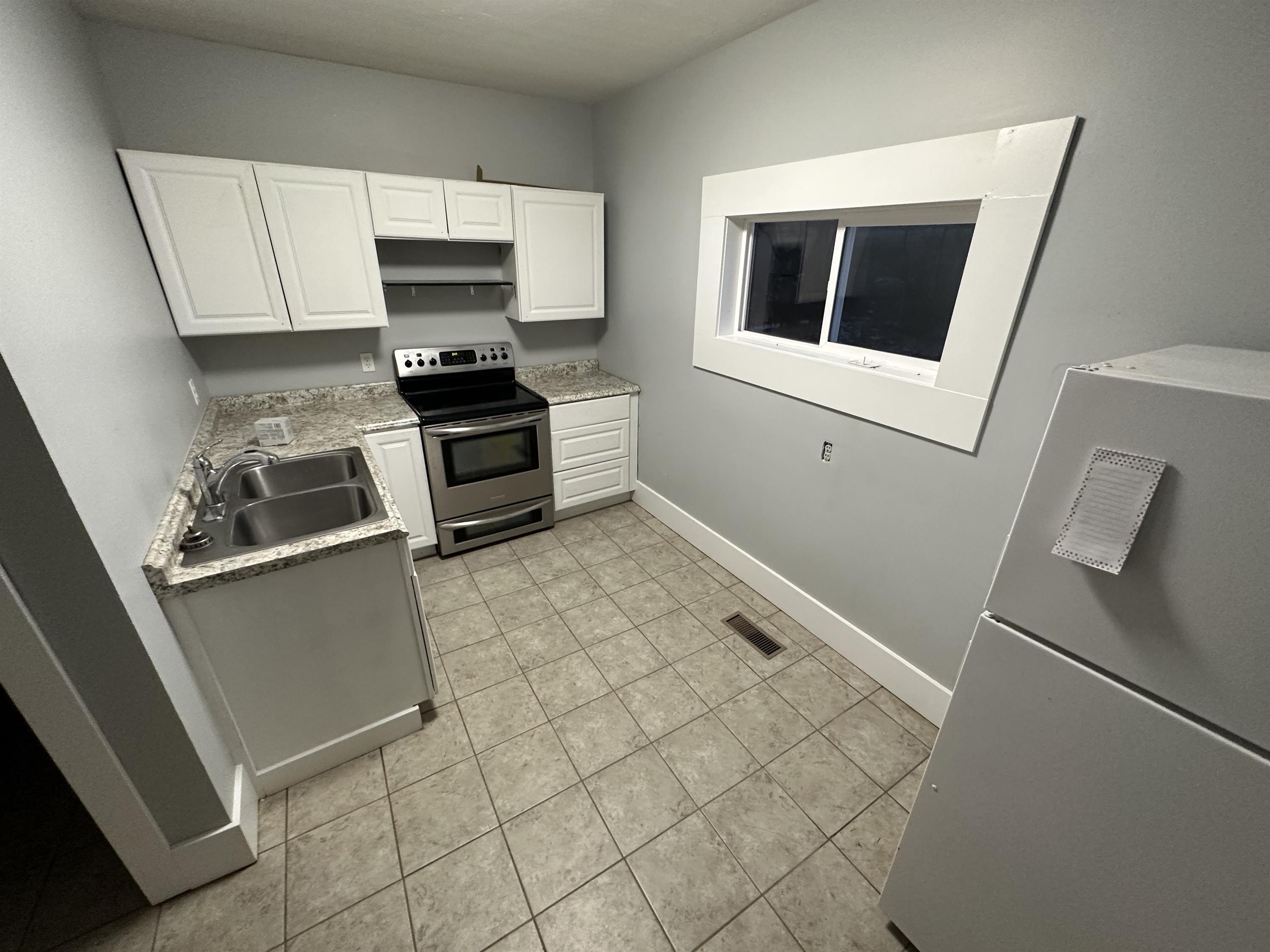 1544 3rd Street